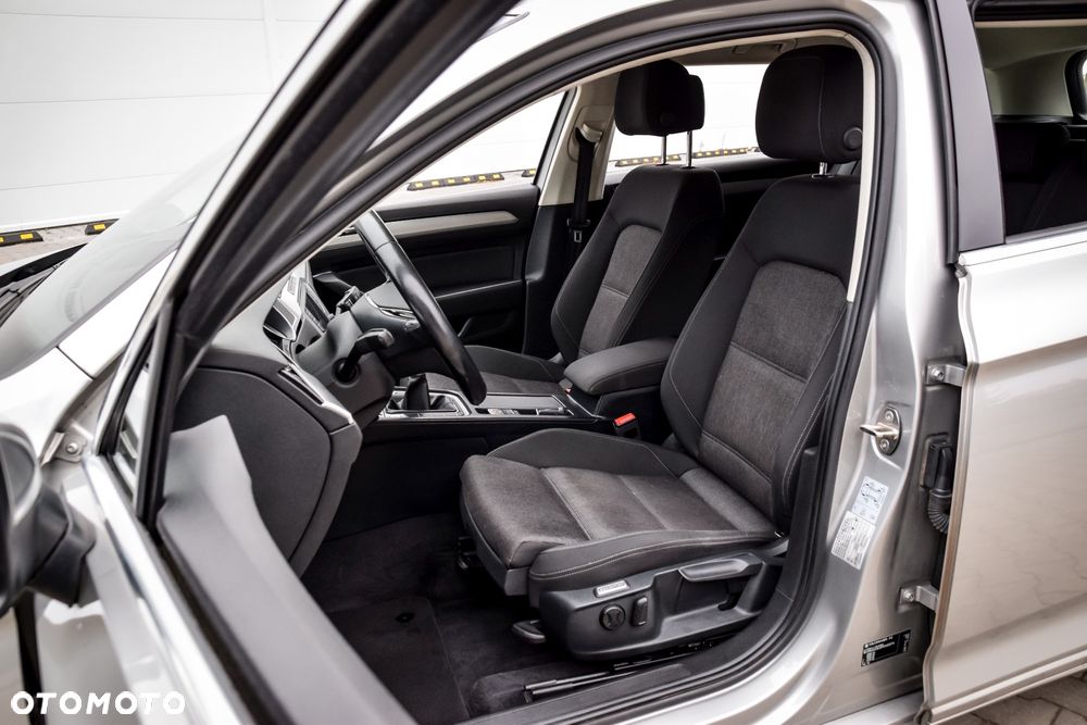 Volkswagen Passat 1.6 TDI (BlueMotion Technology) Comfortline - 7