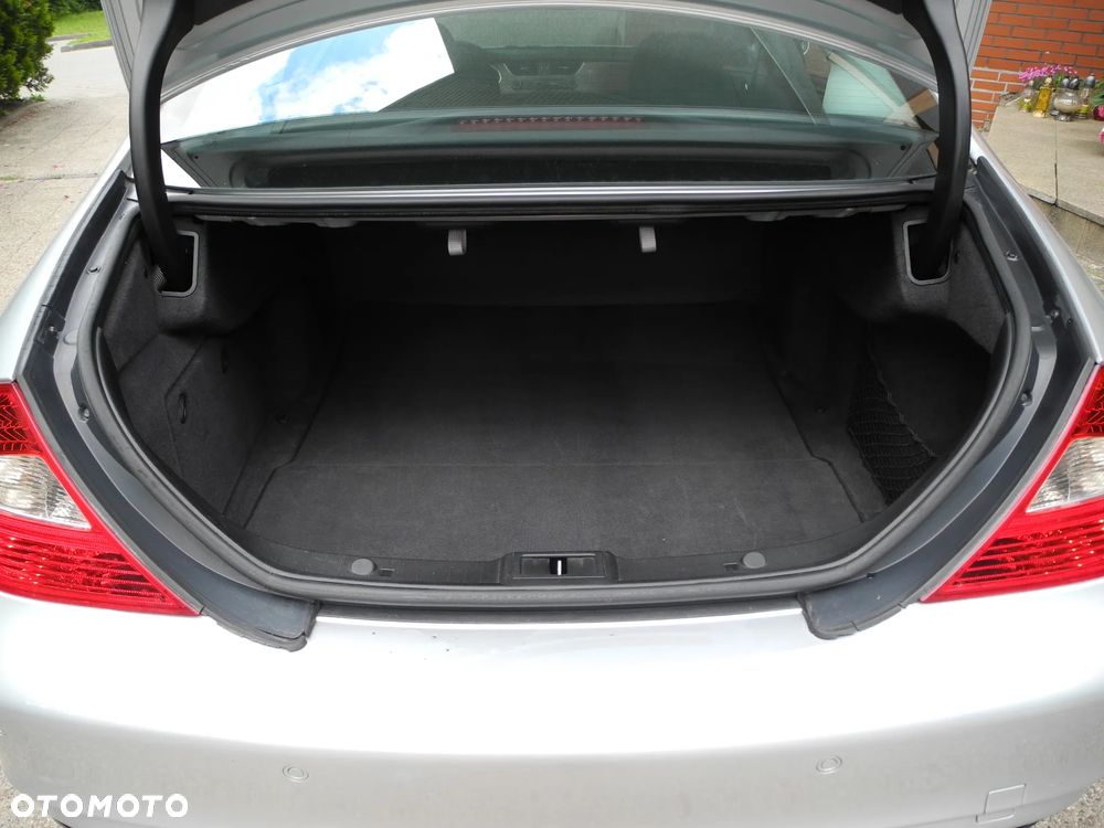 Mercedes-Benz CLS 350 CGI 7G-TRONIC - 25