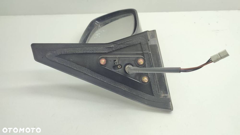 LUSTERKO PRAWE EUROPA TOYOTA COROLLA VERSO I E12 5 PIN - 5