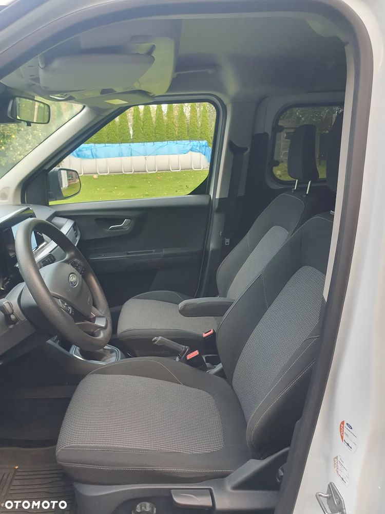 Ford Transit Courier - 7