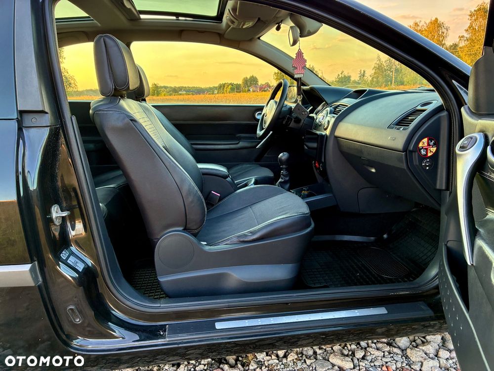 Renault Megane - 22