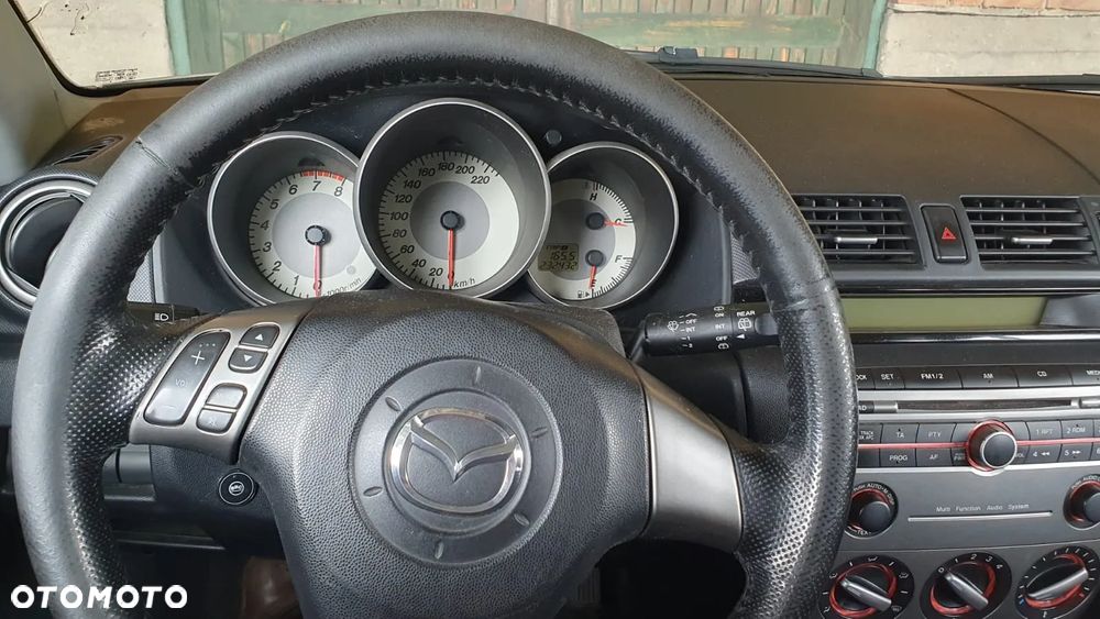 Mazda 3 - 5