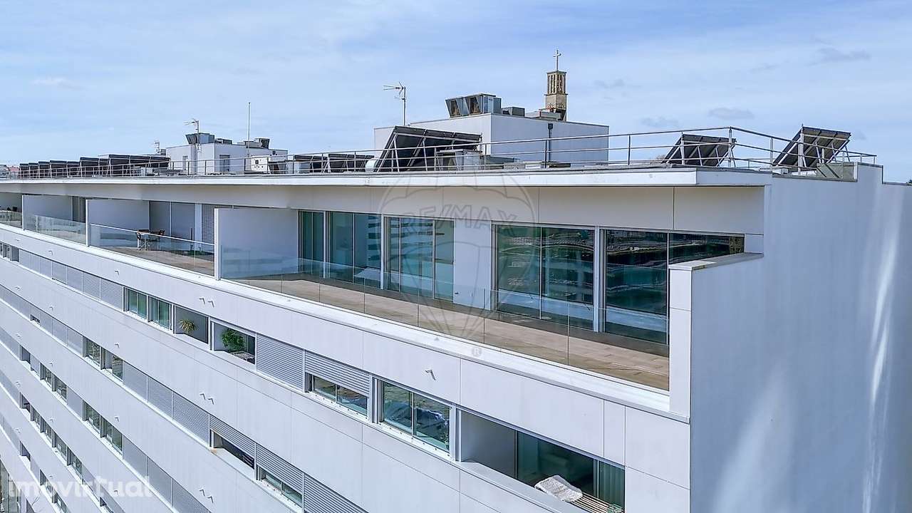 Apartamento T4 para venda - Grande imagem: 2/46