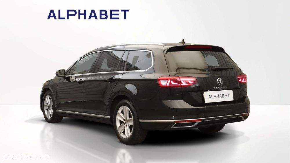 Volkswagen Passat - 3