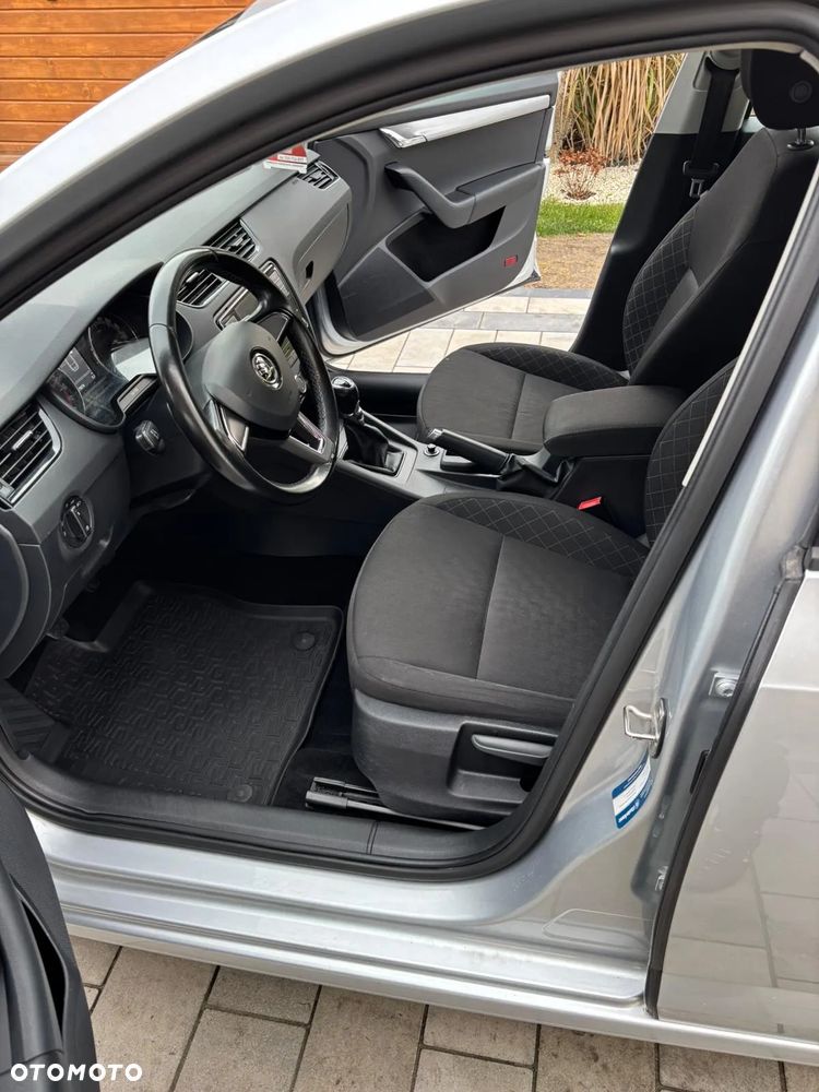 Skoda Octavia 1.6 TDI Ambition - 5