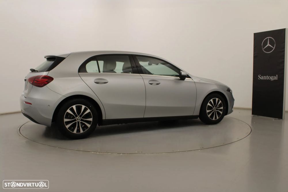 Mercedes-Benz A 200 Standard - 5