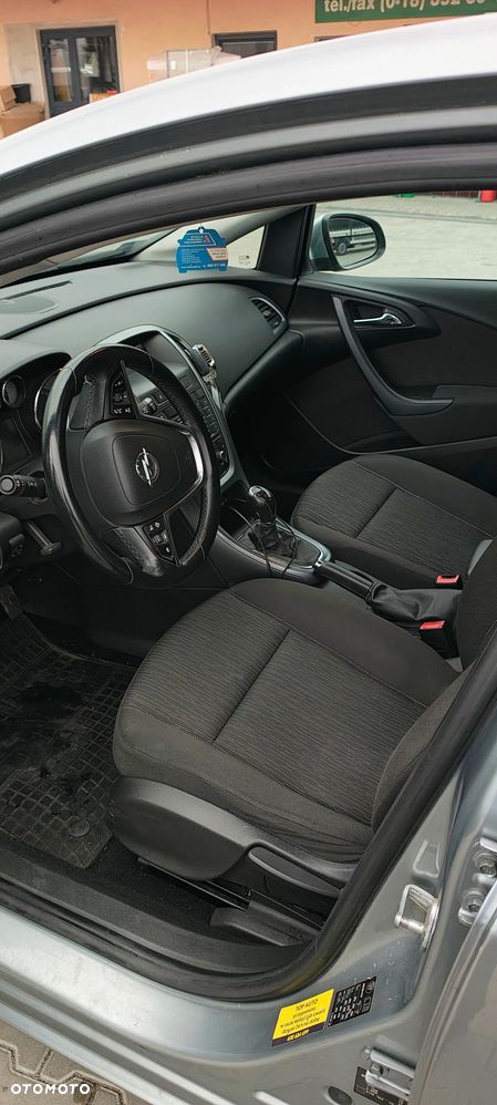 Opel Astra 2015 photo 5