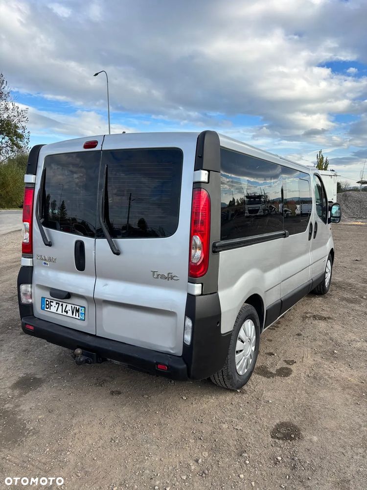 Renault Trafic 2.5 dCi L2H1 Komfort - 6