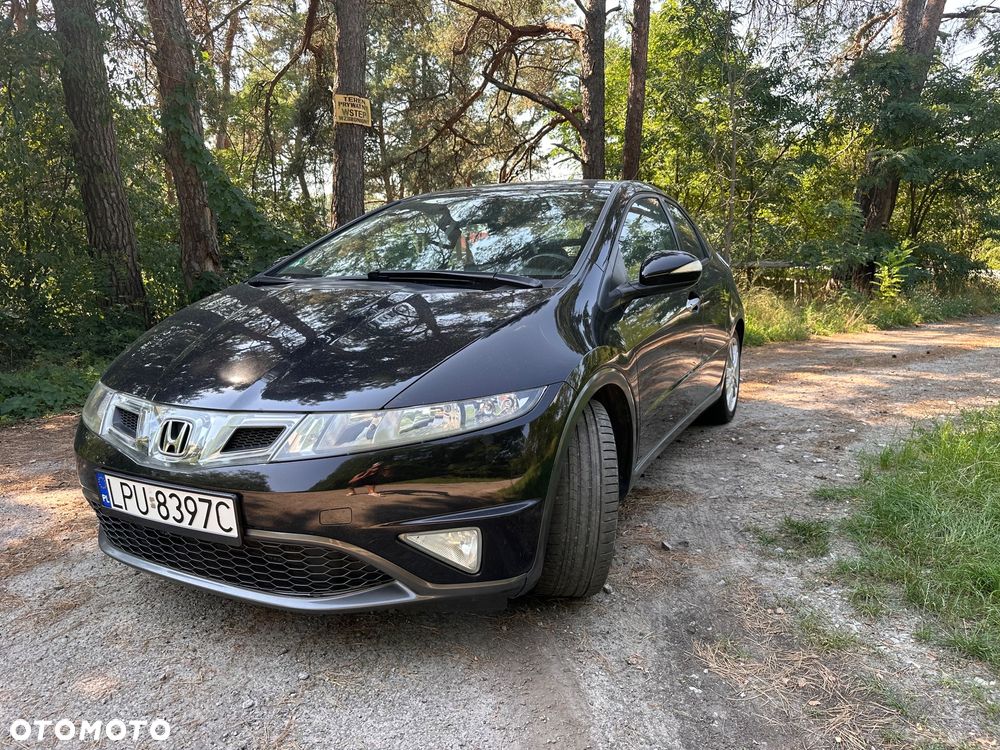 Honda Civic 1.8i-VTEC Sport - 2