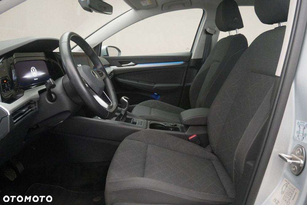 Volkswagen Golf - 12