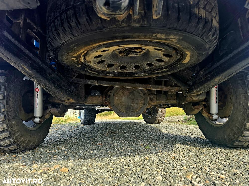 Jeep Grand Cherokee - 19