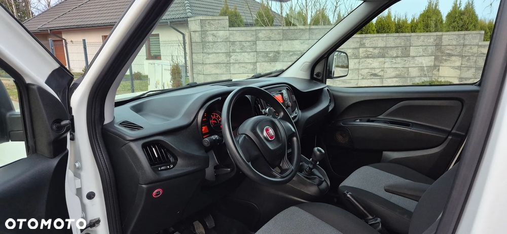 Fiat Doblo 1.4 T-Jet 16V Lounge - 12