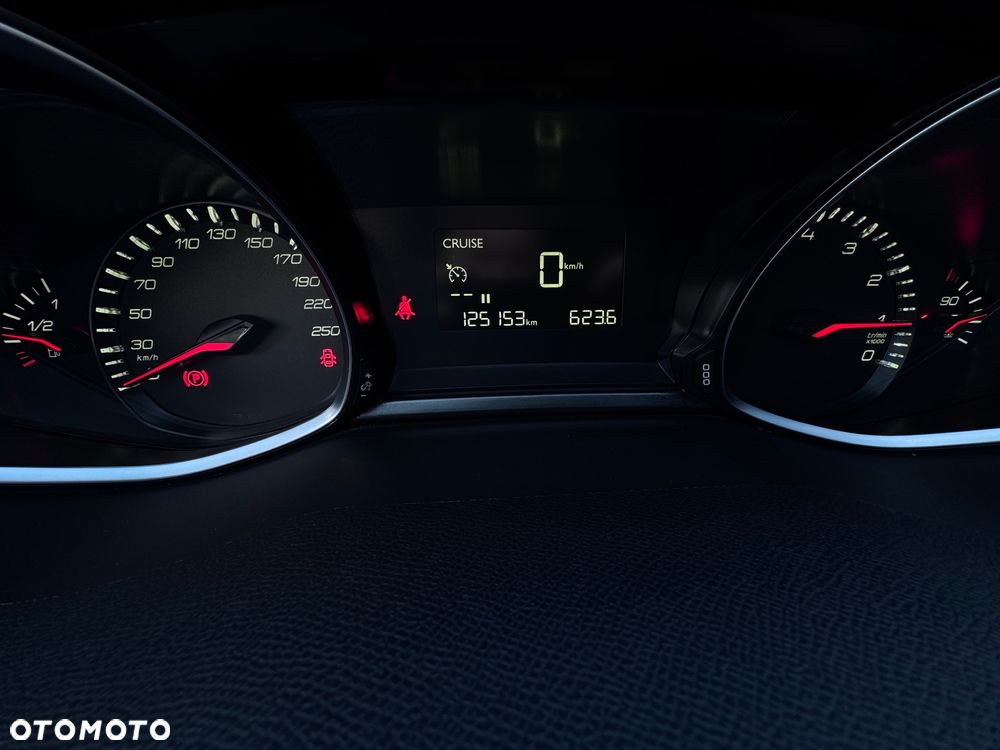Peugeot 308 PureTech 130 GPF Stop & Start Active Business-Paket - 24