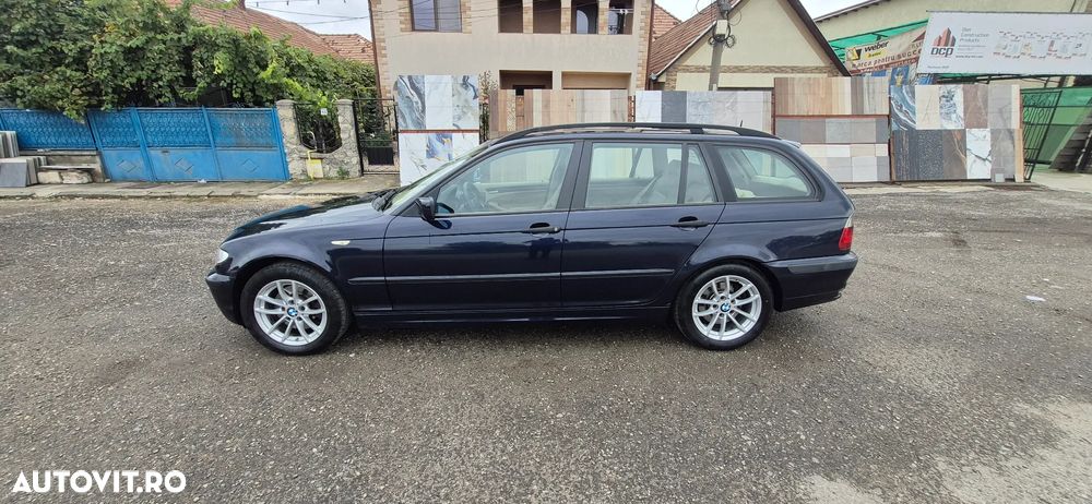 BMW Seria 3 320d DPF Touring Aut. Edition Fleet - 2