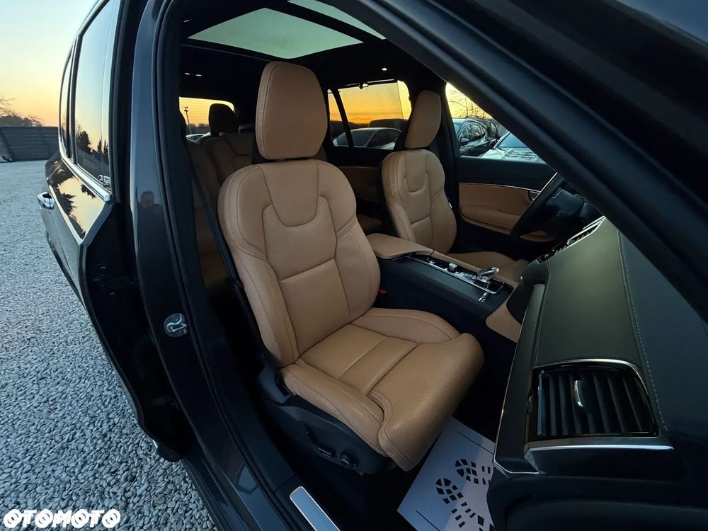 Volvo XC 90 T8 AWD Recharge Ultimate Dark - 36