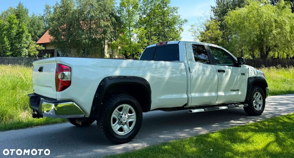 Toyota Tundra 5.7 4x4 Double Cab Limited - 11