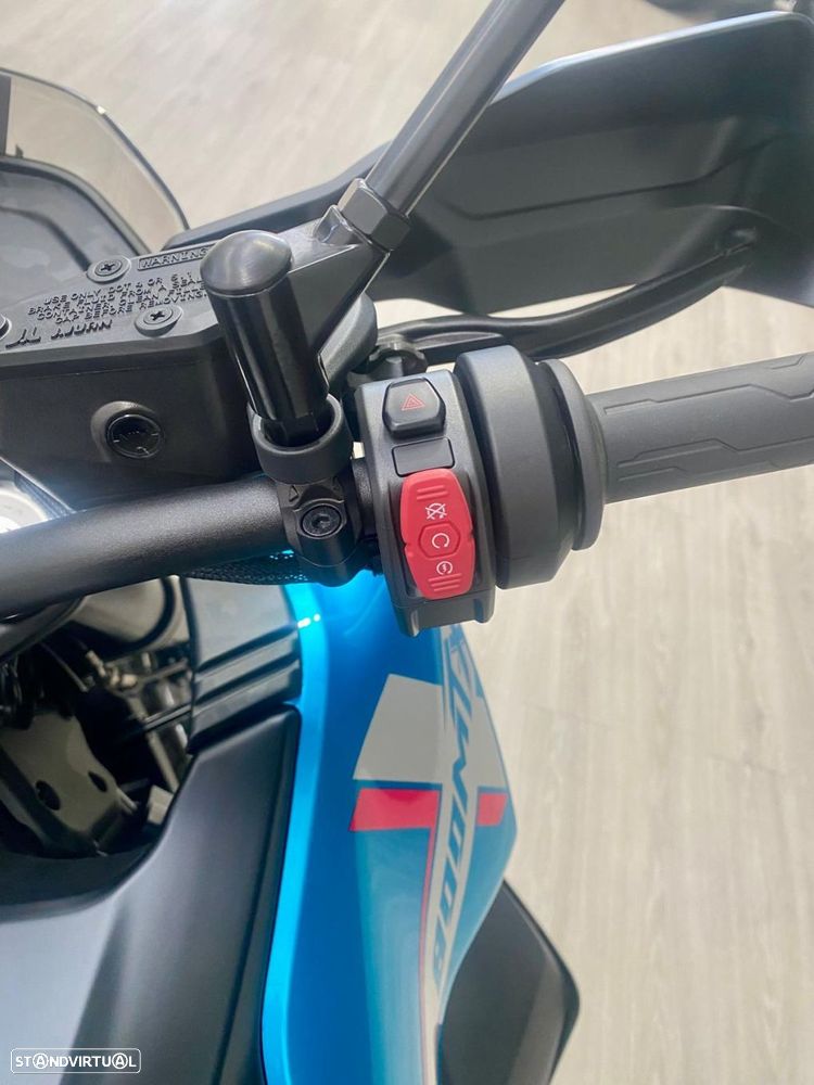 CF Moto 800MT-X - 11