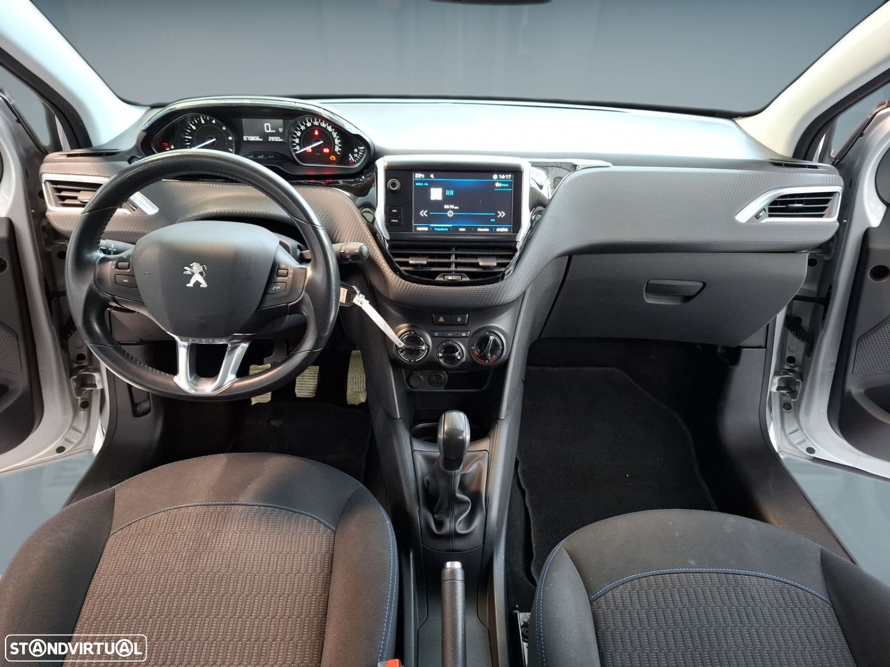 Peugeot 208 1.2 PureTech Style - 10