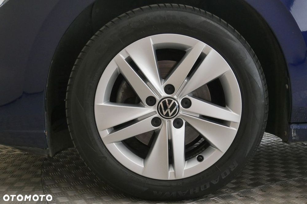 Volkswagen Golf - 14