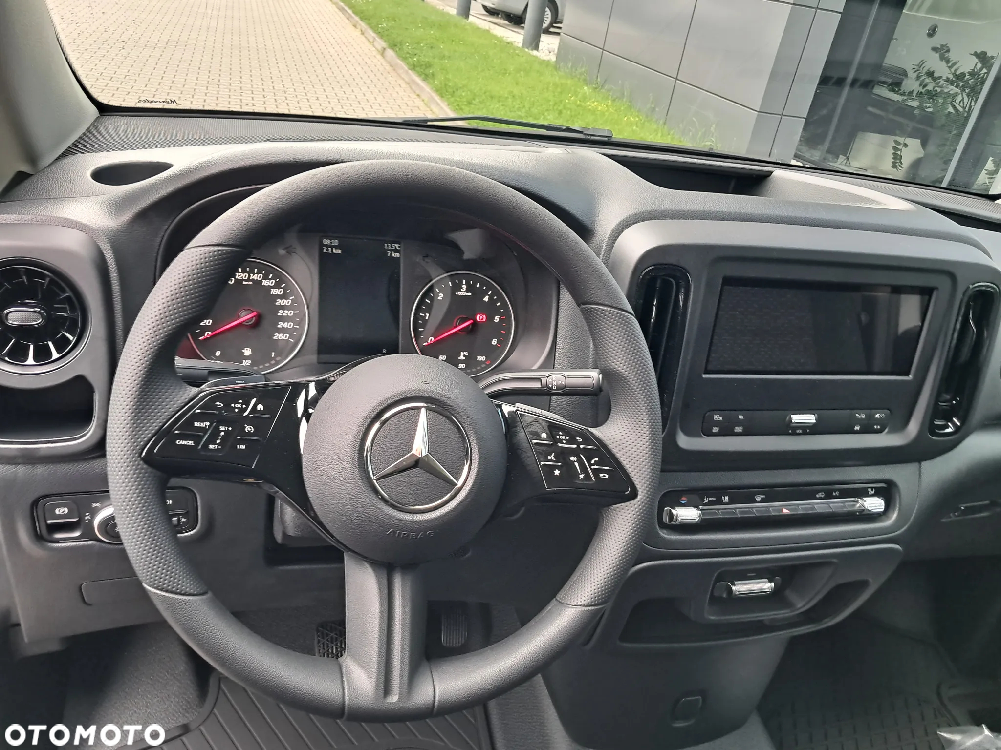 Mercedes-Benz Vito 114 CDI Furgon PRO Ekstra Long 3430 mm - 20