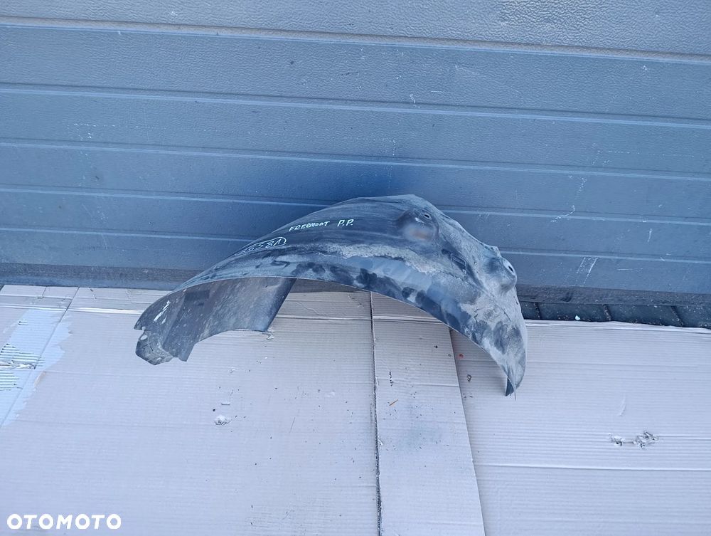FIAT FREEMONT NADKOLE PRAWE PRZÓD PRZEDNIE 68087242AB - 1