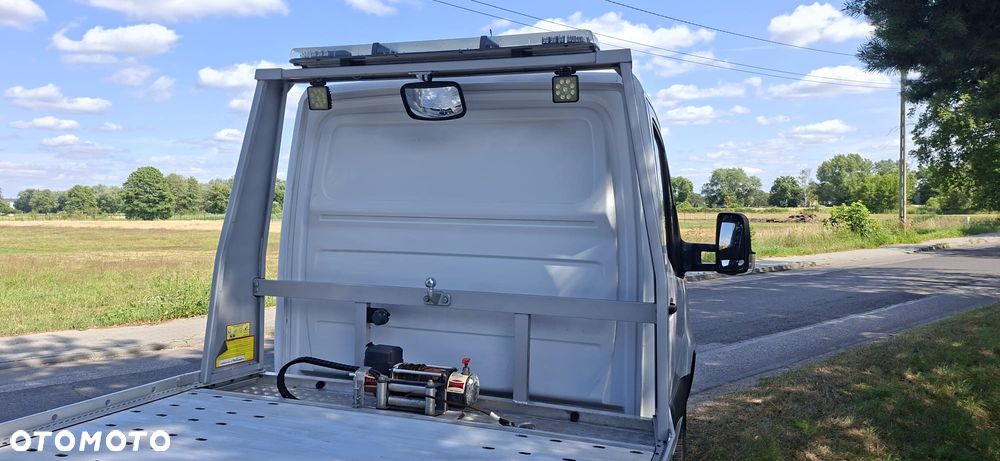 Mercedes-Benz SPRINTER - 11
