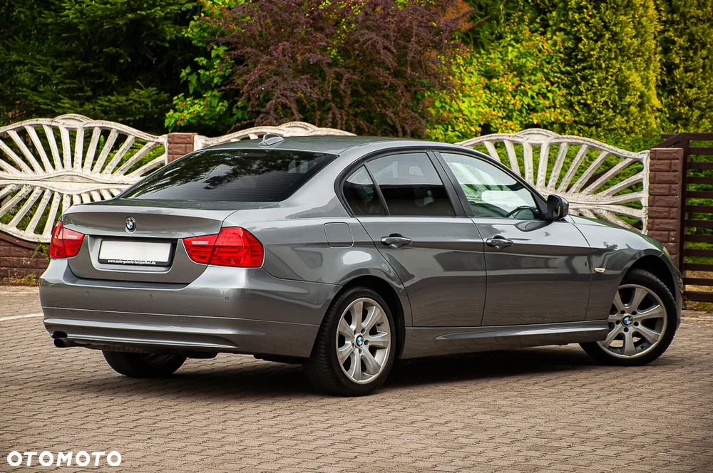 BMW Seria 3 - 39