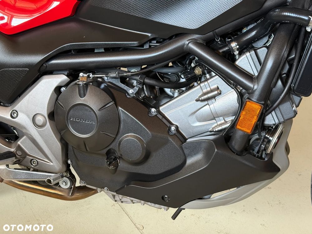Honda NC - 9