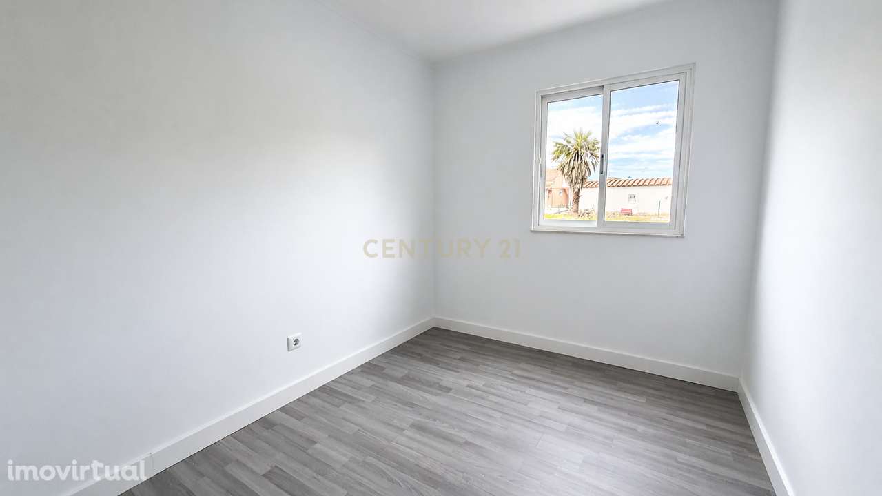 MORADIA T1 NOVA E MODERNA NO PARQUE VERDE — FERNÃO FERRO | Cedência de - Grande imagem: 4/10