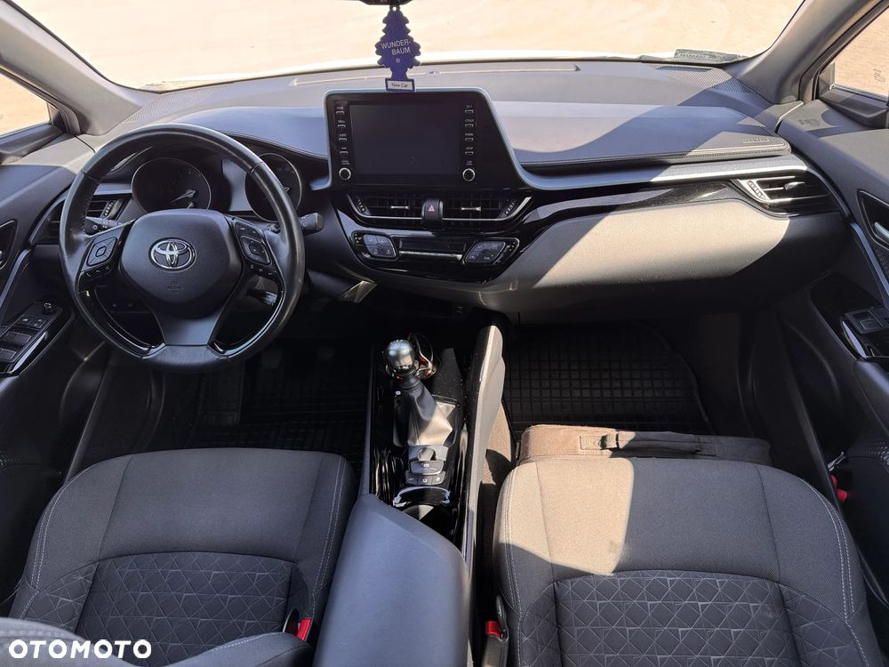 Toyota C-HR 1.2 T Style - 24