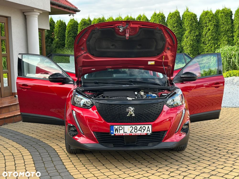 Peugeot 2008 1.2 Pure Tech GPF Allure S&S - 29