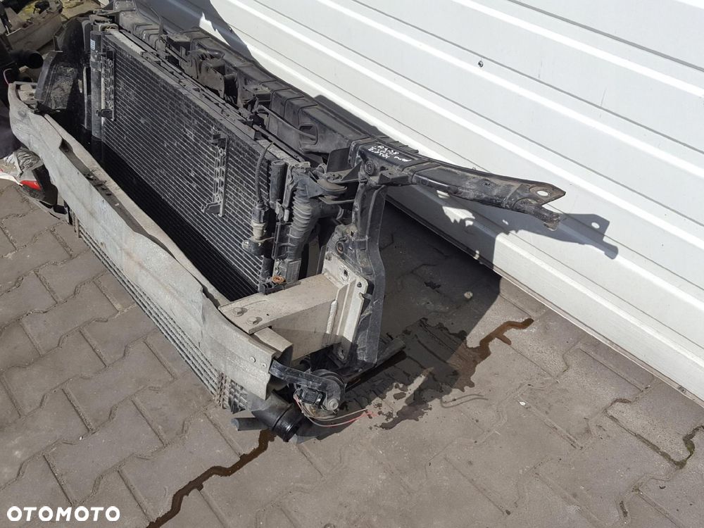 AUDI A4 B8 LIFT 11r- 2.0 TDI PAS PRZEDNI CHŁODNICE - 4