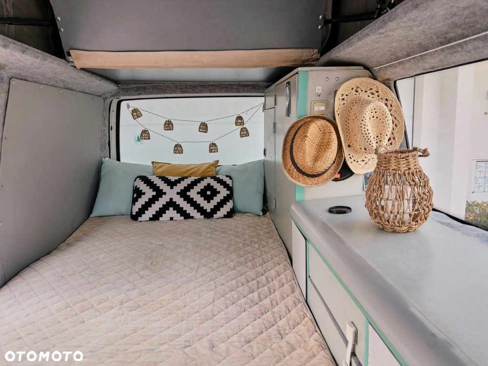 Volkswagen California - 22