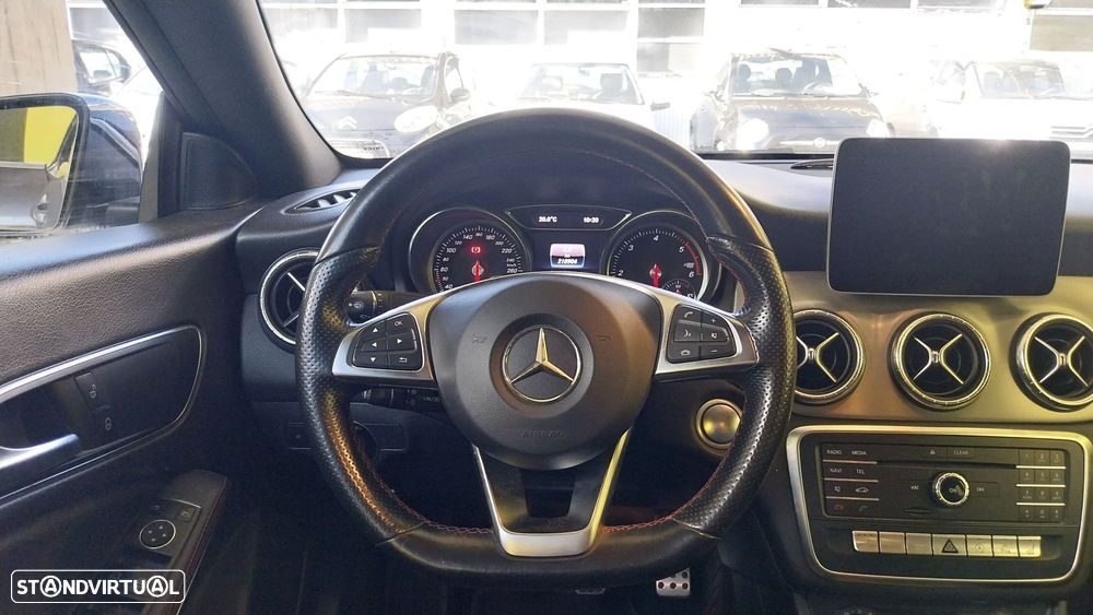 Mercedes-Benz CLA 180 d - 16