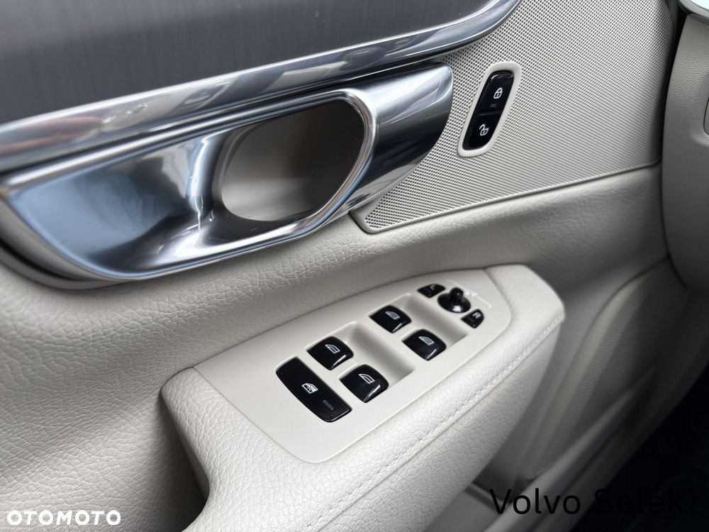Volvo S90 - 15