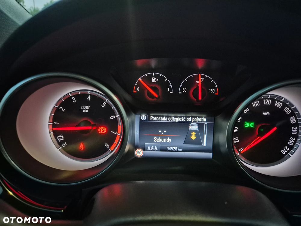 Opel Astra 1.4 Turbo Innovation - 34