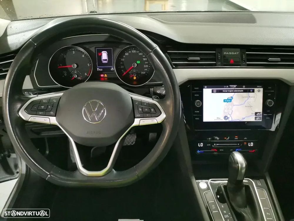 VW Passat Variant 2.0 TDi Business DSG - 8