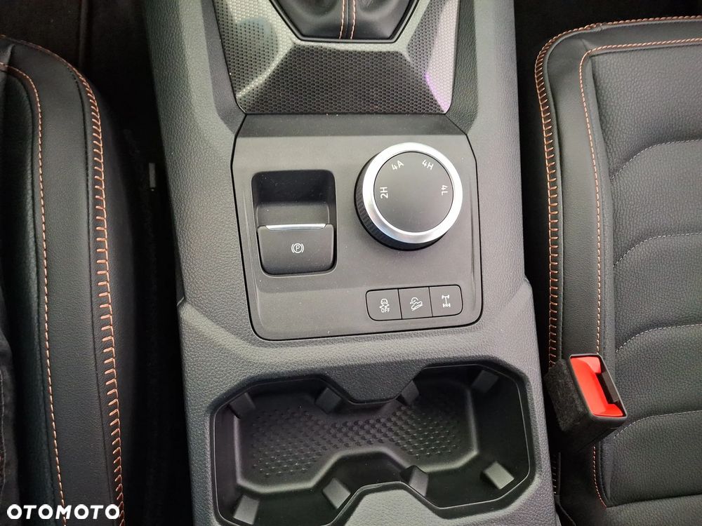 Volkswagen Amarok 3.0 V6 TDi 4MOTION Aventura - 29