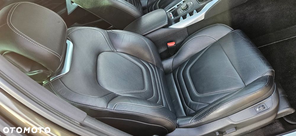 Citroën DS5 THP 200 SoChic - 11