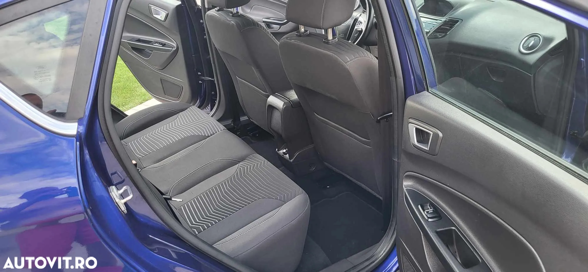Ford Fiesta - 14
