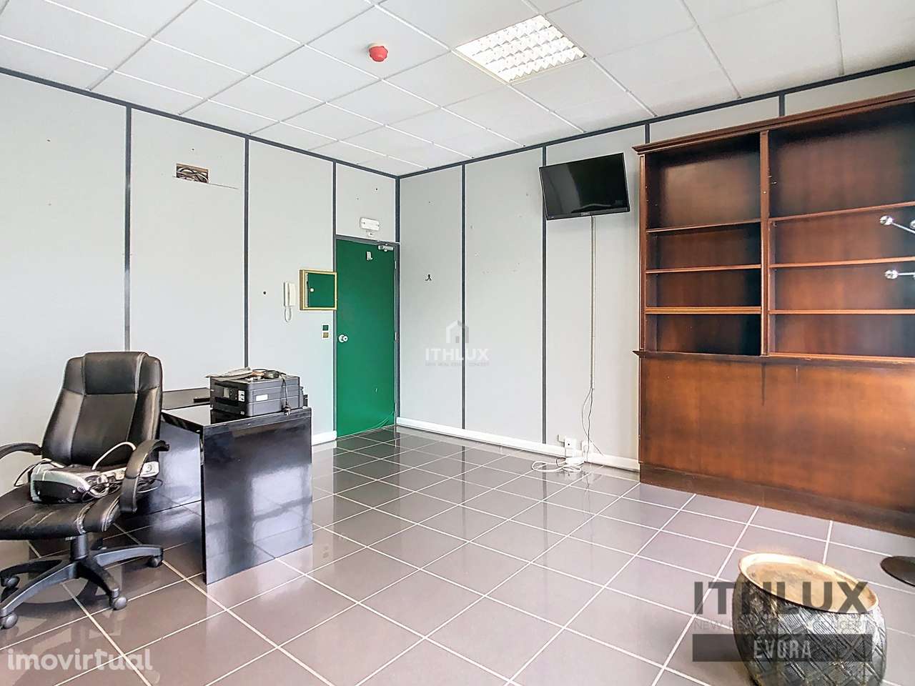 Gabinete / Escritório para Arrendamento – Elvas  Edifício Lena - Parqu - Grande imagem: 3/8