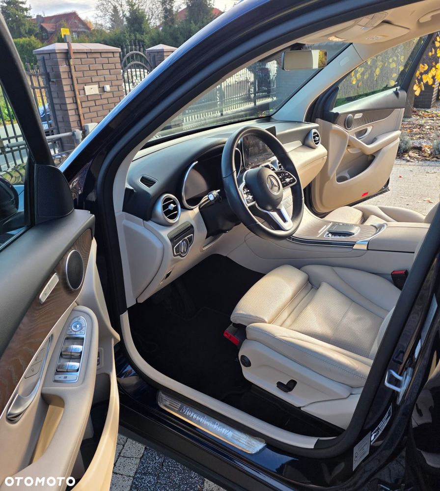 Mercedes-Benz GLC 200 d Business Edition - 3