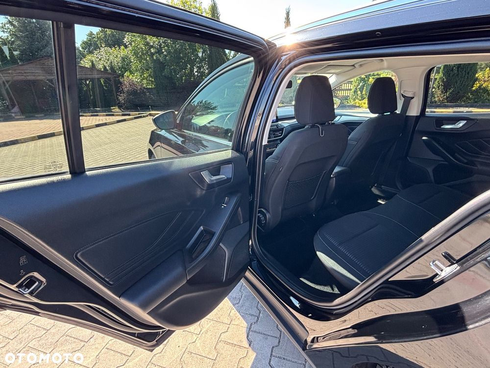 Ford Focus 1.5 EcoBlue Active Business - 33