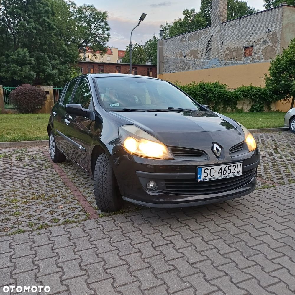 Renault Clio 1.6 16V Expression - 2