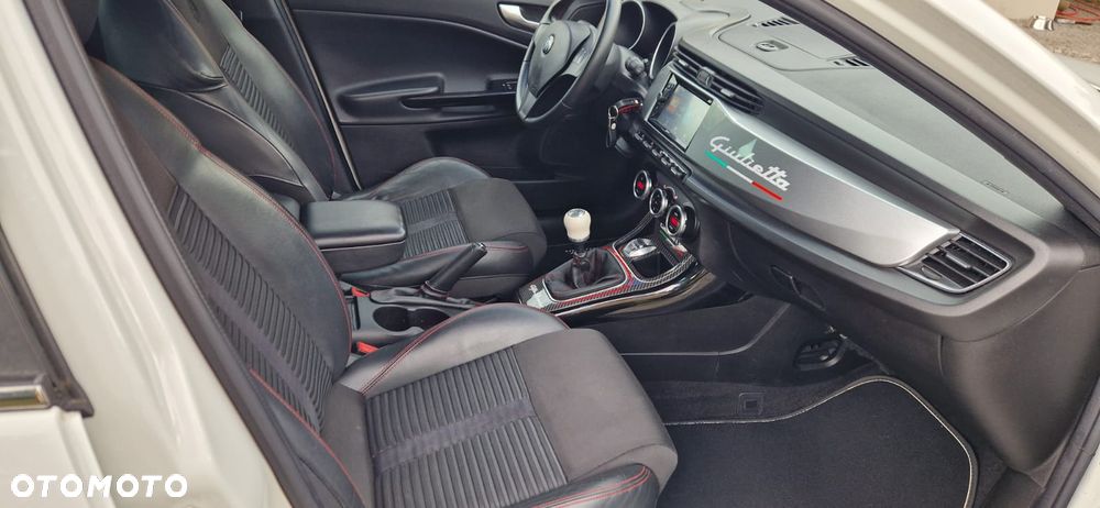Alfa Romeo Giulietta 1.4 TB 16V Turismo - 40