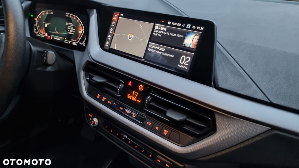 BMW Seria 1 116i Sport Line - 13
