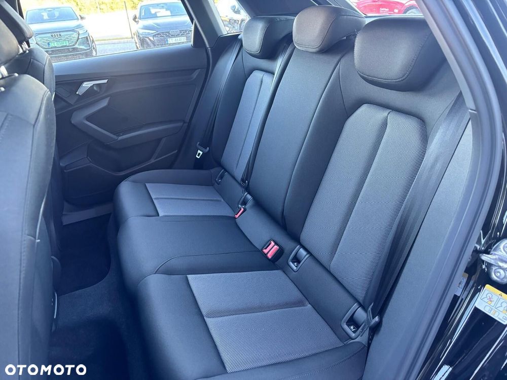 Audi A3 Sportback - 18