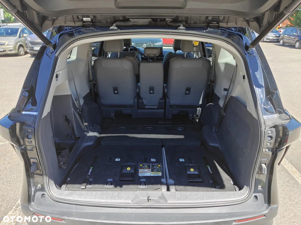 Toyota Sienna - 10