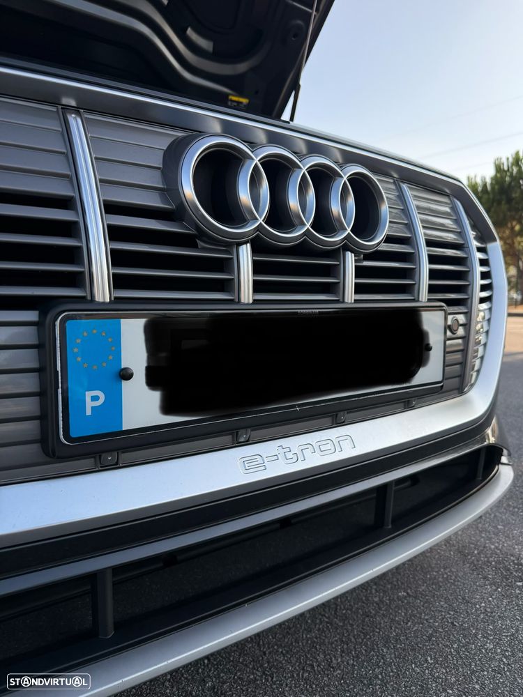 Audi e-tron 50 quattro Advanced - 36