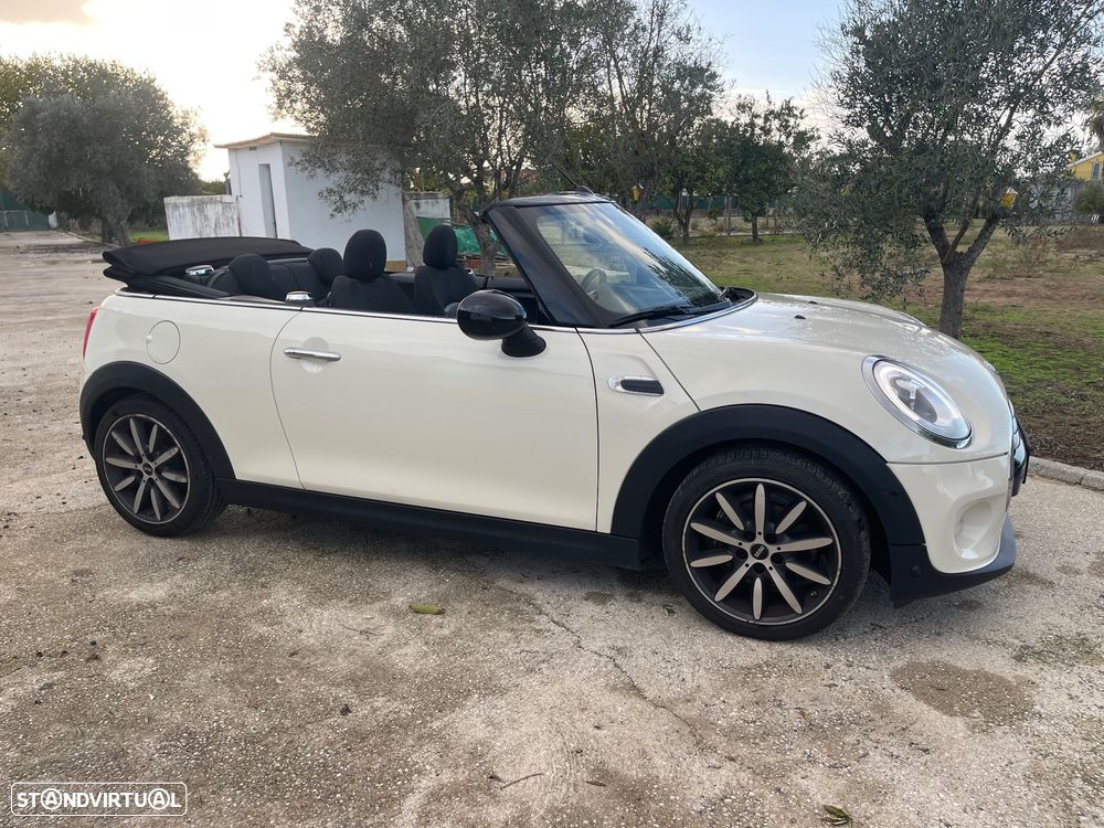 MINI Cabrio Cooper D - 21